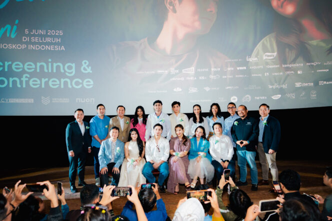 
 Tak Ingin Usai di Sini: Ketika Cinta Tak Bisa Memiliki Vanesha Prescilla & Bryan Domani Saling Mencintai, Tapi Tak Bisa Bersama. Tayang di Bioskop Mulai 5 Juni 2025!