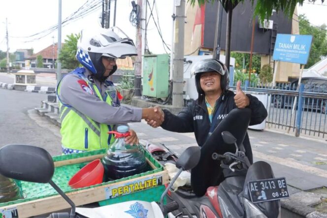 
  Kakorlantas Mabes Polri Imbau Personel Kedepankan Pelayanan Humanis Bagi Masyarakat